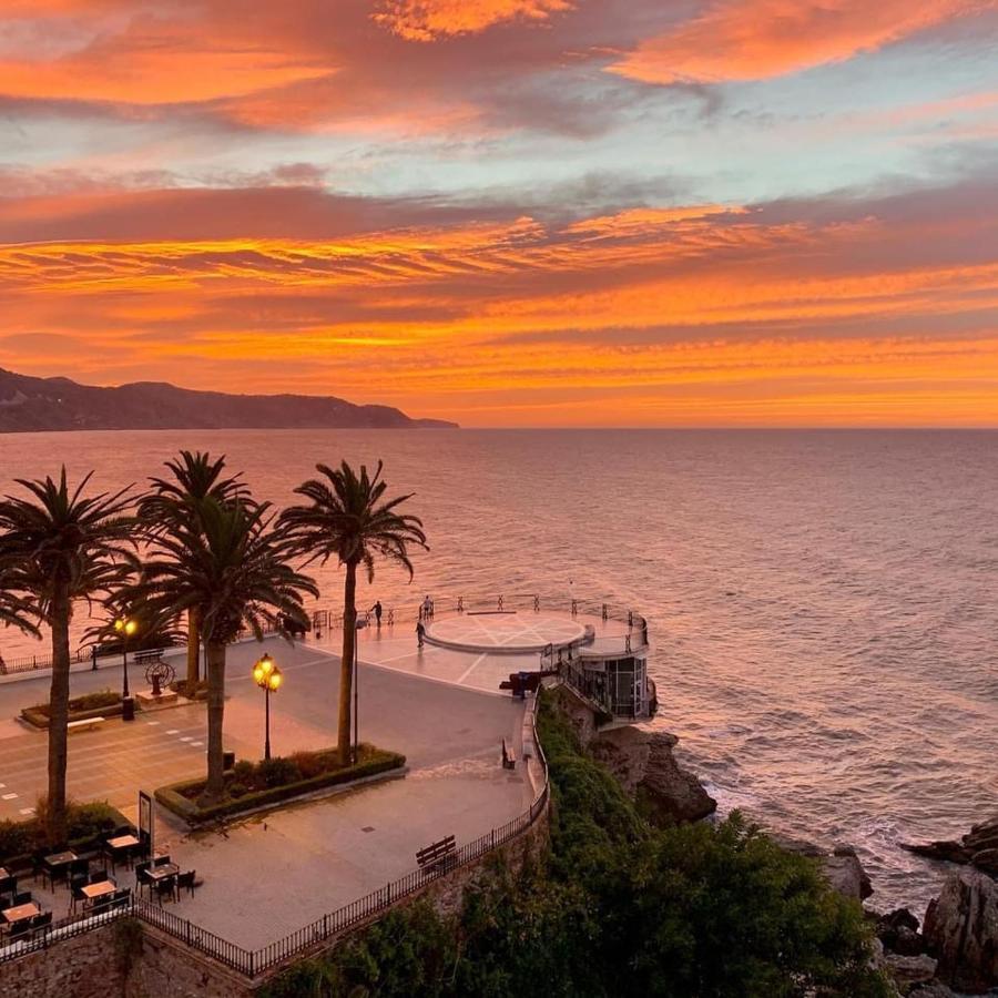 La Esquinita De Marcos Apartment Nerja Ngoại thất bức ảnh